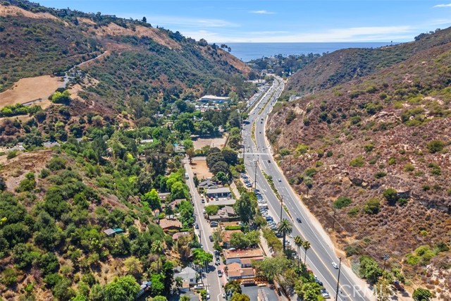 Detail Gallery Image 25 of 30 For 1595 Arroyo Drive, Laguna Beach,  CA 92651 - 2 Beds | 1 Baths