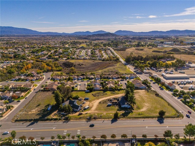 Detail Gallery Image 8 of 12 For 36562 Van Gaale, Winchester,  CA 92596 - 4 Beds | 3 Baths
