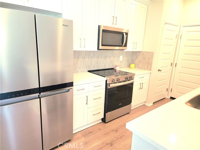 Detail Gallery Image 13 of 37 For 1111 Tropic Ct, Redlands,  CA 92374 - 3 Beds | 2/1 Baths