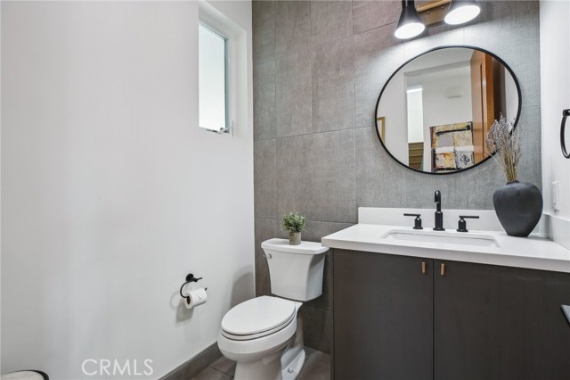 Image 11 of 51 For 1926 Ruhland Avenue B
