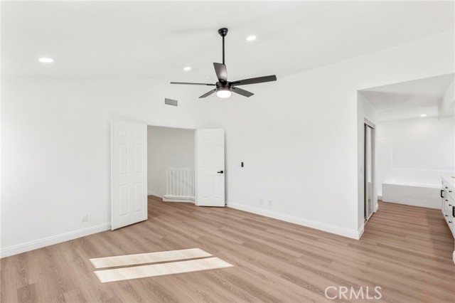 Image 28 of 51 For 40156 Starling Street