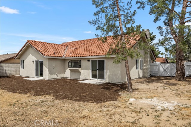 1348 Sandia Street, Corona CA: https://media.crmls.org/medias/c58d0129-1e00-485b-97bb-316bd1ee6acb.jpg