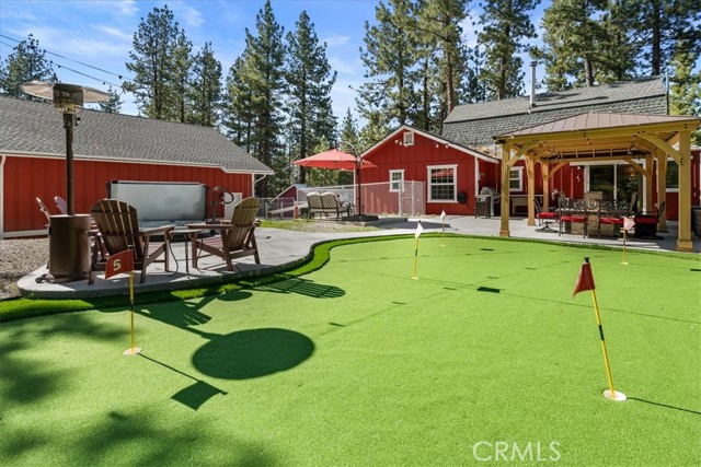 Detail Gallery Image 37 of 52 For 42425 Fox Farm Rd, Big Bear Lake,  CA 92315 - 2 Beds | 1 Baths