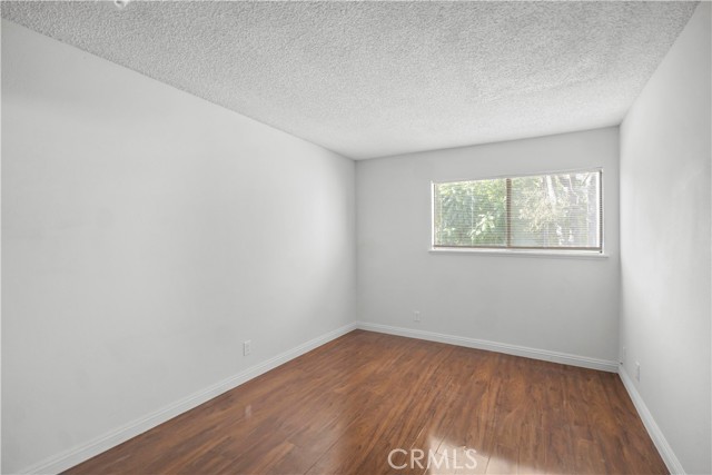 Detail Gallery Image 11 of 13 For 1536 Windsor, Fullerton,  CA 92831 - 3 Beds | 2/1 Baths