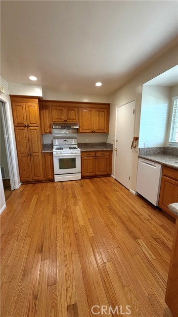 Detail Gallery Image 10 of 14 For 927 Latchford Ave, Hacienda Heights,  CA 91745 - 3 Beds | 2 Baths