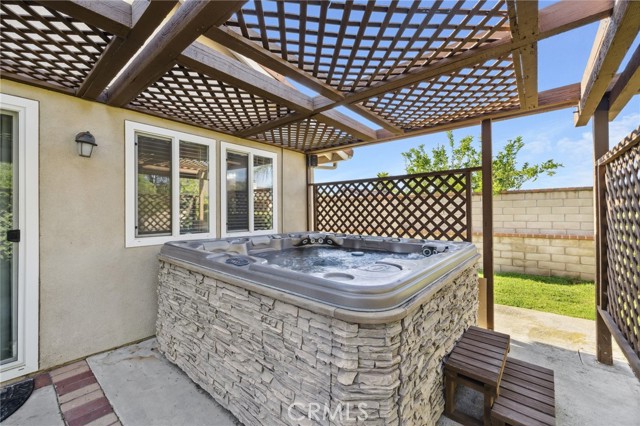 Image 43 of 50 For 6752 Laurelbrook Drive