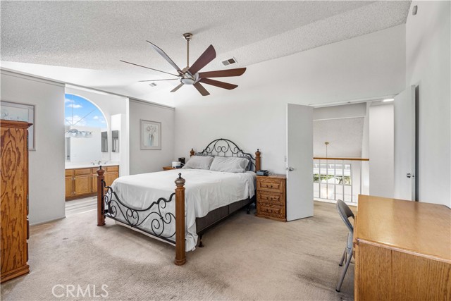 Detail Gallery Image 21 of 32 For 37443 Yorkshire Dr, Palmdale,  CA 93550 - 3 Beds | 3/1 Baths