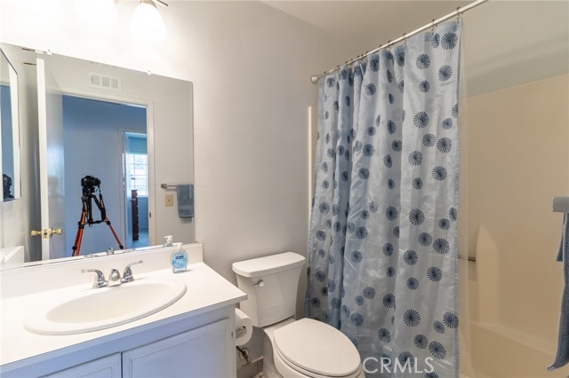 Detail Gallery Image 14 of 26 For 8244 Eastwood Ave, Rancho Cucamonga,  CA 91730 - 3 Beds | 2 Baths