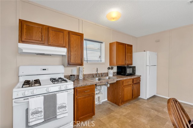 Detail Gallery Image 5 of 20 For 2355 Atwater Bld #10,  Atwater,  CA 95301 - 2 Beds | 1 Baths