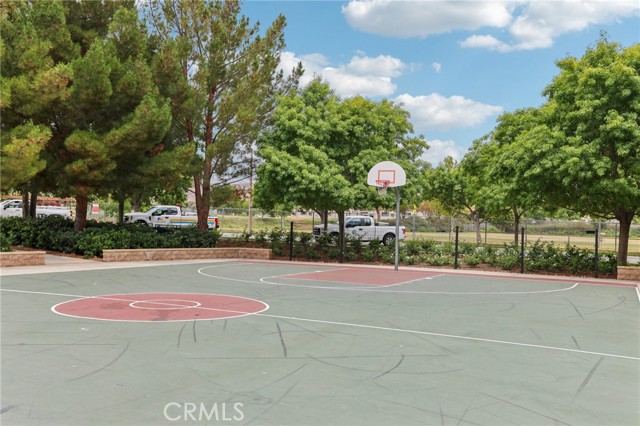 28519 Pietro Drive, Valencia CA: https://media.crmls.org/medias/c58f8f93-a594-4165-bd9c-2c9c120982d8.jpg