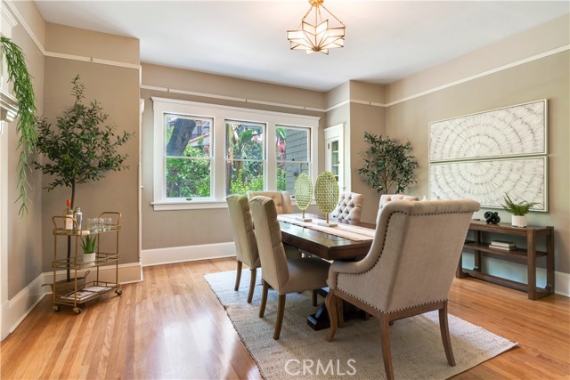 16 Campbell Avenue, Redlands CA: https://media.crmls.org/medias/c5908085-3b51-4c09-9418-abb4c5476255.jpg