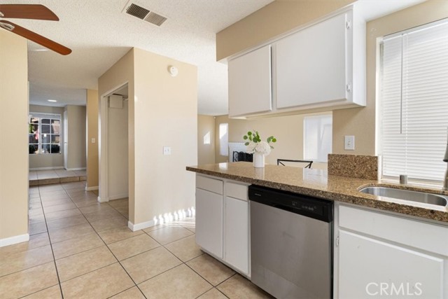 Detail Gallery Image 20 of 52 For 23599 Parkland Ave, Moreno Valley,  CA 92557 - 3 Beds | 2/1 Baths