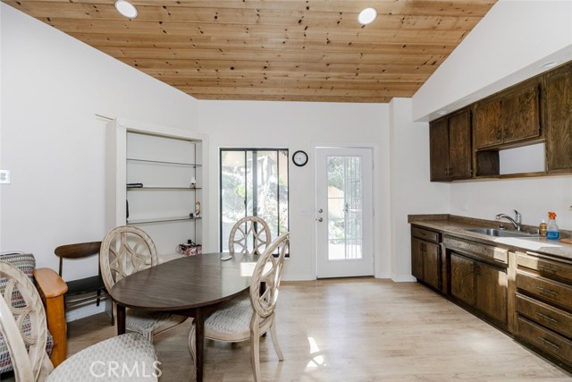 Detail Gallery Image 73 of 75 For 24300 Sylvan Glen Rd, Calabasas,  CA 91302 - 5 Beds | 3 Baths