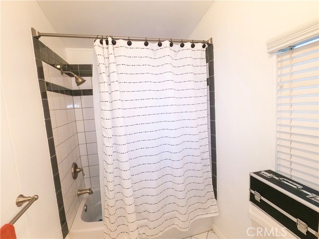 Detail Gallery Image 15 of 22 For 3701 Fillmore St #2,  Riverside,  CA 92505 - 3 Beds | 2 Baths