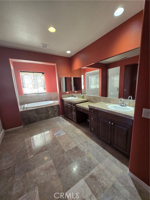 Detail Gallery Image 21 of 34 For 16231 Yarmouth Cir, Riverside,  CA 92503 - 3 Beds | 2/1 Baths