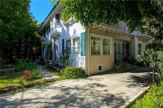 663 W 23rd St, Los Angeles, CA 90007