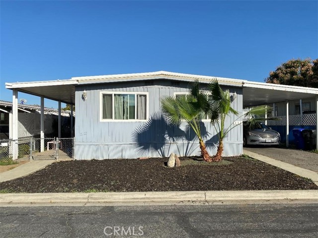 111 Sir Tristram Dr, Riverside, CA 92507