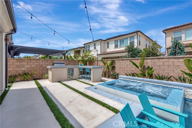 17311 Juniper Lane, Huntington Beach CA: https://media.crmls.org/medias/c592297e-1a0f-4fd3-8b2d-a9d5ae40410f.jpg