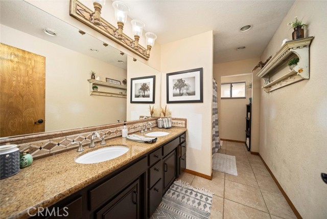 Detail Gallery Image 27 of 67 For 29670 Skyline Dr, Tehachapi,  CA 93561 - 6 Beds | 3/1 Baths