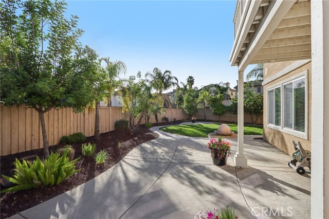 Detail Gallery Image 6 of 47 For 33720 Mistflower Ct, Lake Elsinore,  CA 92532 - 3 Beds | 2/1 Baths