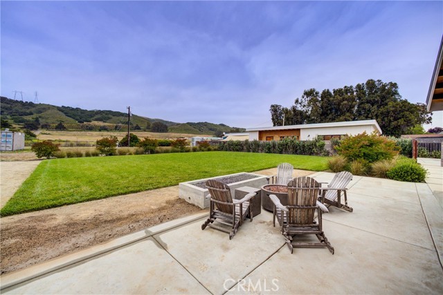 2289 Falcon Ridge Lane, Los Osos CA: https://media.crmls.org/medias/c592fc0c-3f3c-4806-ba52-2de3827bf917.jpg
