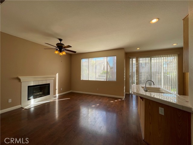 Detail Gallery Image 2 of 8 For 11879 Bunker, Rancho Cucamonga,  CA 91730 - 4 Beds | 3 Baths