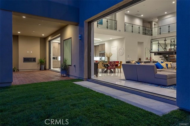 11527 N Darcy, Porter Ranch CA: https://media.crmls.org/medias/c593ad5a-5624-4870-b620-3390252c25a1.jpg
