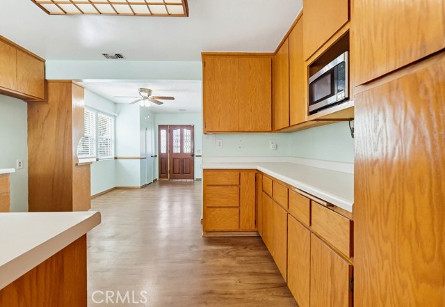 Image 21 of 75 For 5812 Graywood