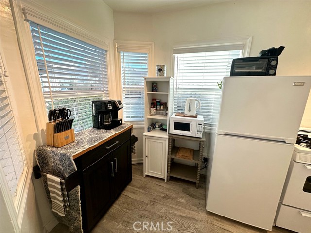 Detail Gallery Image 15 of 21 For 116 Avenida Serra #1,  San Clemente,  CA 92672 - 1 Beds | 1 Baths