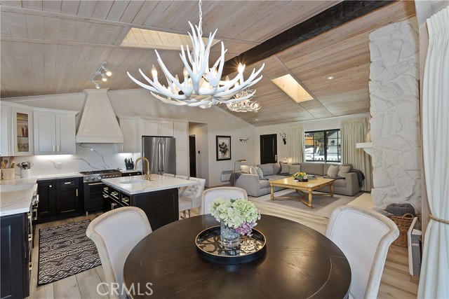 Detail Gallery Image 12 of 50 For 1053 Club View Dr, Big Bear Lake,  CA 92315 - 2 Beds | 2 Baths