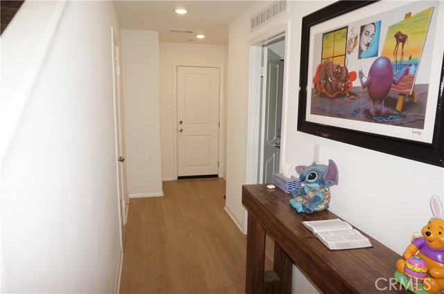 Detail Gallery Image 10 of 21 For 7383 Olive Grove Str., Riverside,  CA 92507 - 2 Beds | 2 Baths