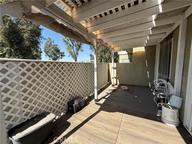 5410 Chippewa Court, Chino CA: https://media.crmls.org/medias/c5963215-dcce-4ad6-a90f-0e123d259f99.jpg