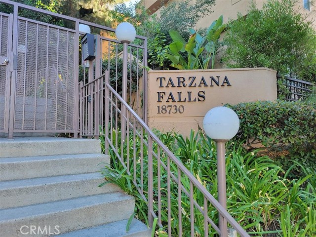 18730 Hatteras Street, 41 photo 2