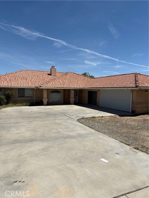 Detail Gallery Image 1 of 11 For 17930 Main St, Hesperia,  CA 92345 - 3 Beds | 2/1 Baths