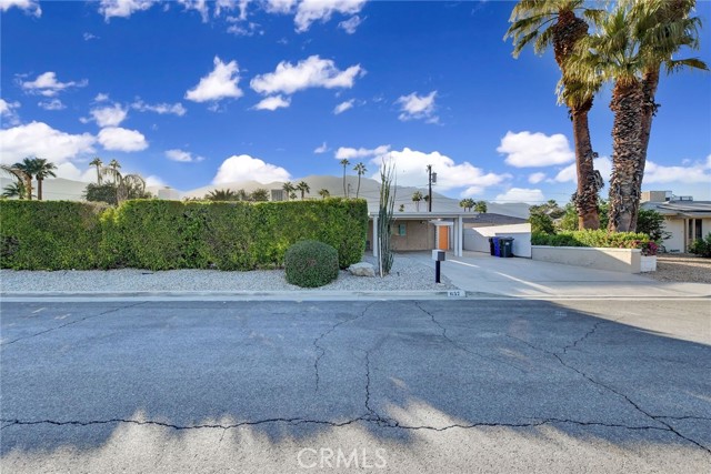 Detail Gallery Image 18 of 59 For 657 S Mountain View Dr, Palm Springs,  CA 92264 - 5 Beds | 5 Baths