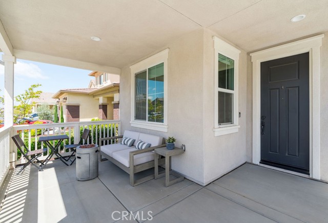 Detail Gallery Image 3 of 46 For 32166 Verbena Way, Temecula,  CA 92591 - 5 Beds | 3/1 Baths