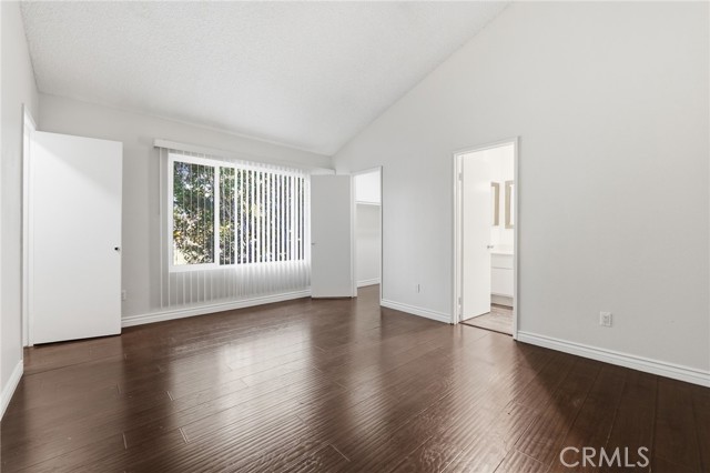 Detail Gallery Image 16 of 32 For 8633 Balboa #20,  Northridge,  CA 91325 - 3 Beds | 3 Baths