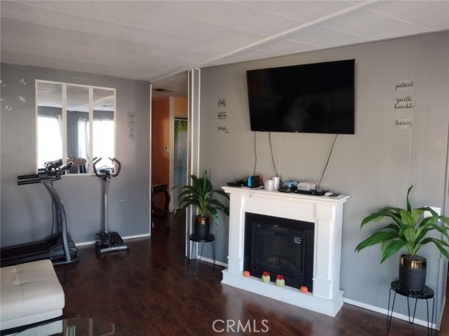 16079 Yarnell, D15 photo 2