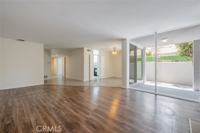 Detail Gallery Image 15 of 35 For 432 S Sierra Madre Bld #1,  Pasadena,  CA 91107 - 2 Beds | 2 Baths