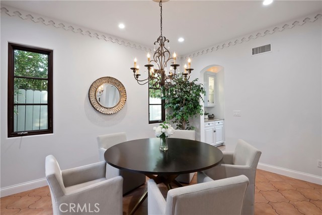 1725 Oak Avenue, Manhattan Beach, California 90266, 4 Bedrooms Bedrooms, ,4 BathroomsBathrooms,Residential,Sold,Oak,SB21251679