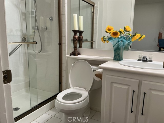 Detail Gallery Image 8 of 19 For 14296 Suffolk, Westminster,  CA 92683 - 4 Beds | 3 Baths