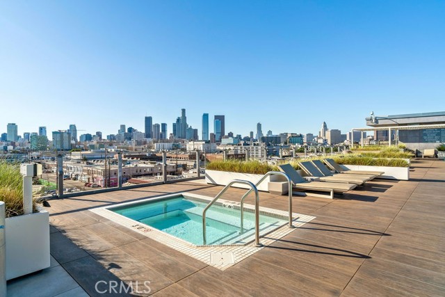 Detail Gallery Image 17 of 21 For 530 S Hewitt, Los Angeles,  CA 90013 - 2 Beds | 2 Baths