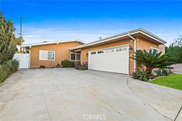 1737 Roseglen Avenue, San Pedro CA: https://media.crmls.org/medias/c59b938e-3471-4a9c-b4fc-91d80d4890ff.jpg