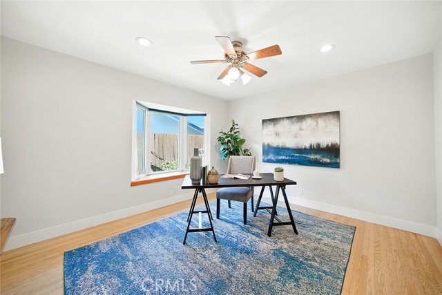 1210 Los Altos Avenue, Long Beach CA: https://media.crmls.org/medias/c59bf645-35fa-4619-a27f-0b7197a659c9.jpg