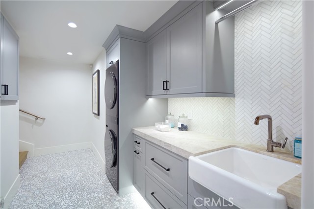 44 Ritz Cove Drive, Dana Point CA: https://media.crmls.org/medias/c59cfd06-1427-45e3-bd2e-f3387deb99c7.jpg