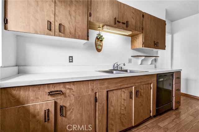 Detail Gallery Image 14 of 25 For 305 Raymondale Dr #L,  South Pasadena,  CA 91030 - 2 Beds | 1 Baths