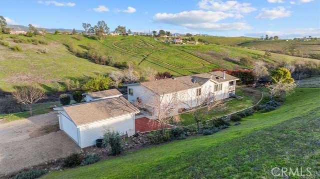 Detail Gallery Image 3 of 35 For 361 Knob Hill, Oroville,  CA 95966 - 3 Beds | 2 Baths