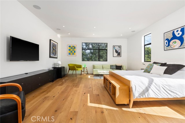 3660 Beethoven Street, Los Angeles CA: https://media.crmls.org/medias/c59edeaf-c520-4a32-8670-970f7eb66d46.jpg