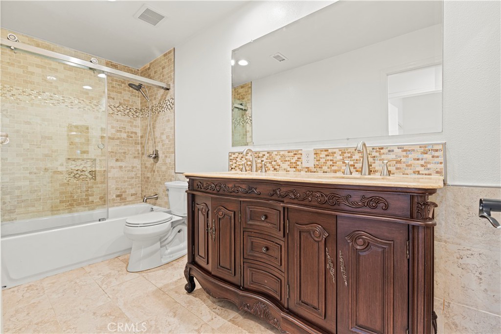 MLS #OC25257954 image #27