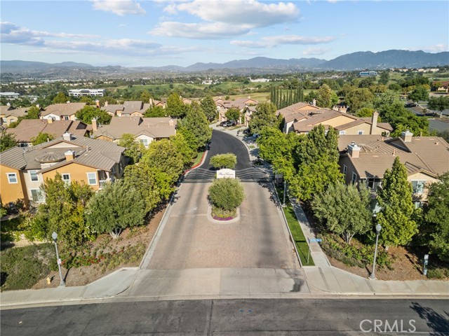 25542 Via Ventana, Valencia CA: https://media.crmls.org/medias/c5a00af4-4141-4b4b-ad01-087d3ab39f32.jpg